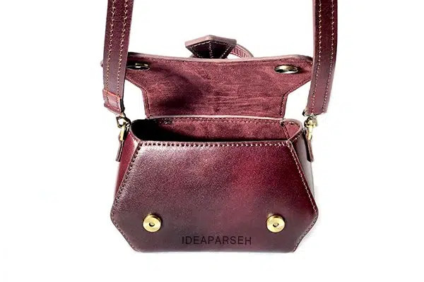 کیف زنانه چرم طبیعی مدل تارا
