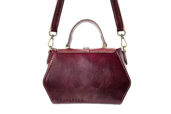 کیف زنانه چرم طبیعی مدل تارا